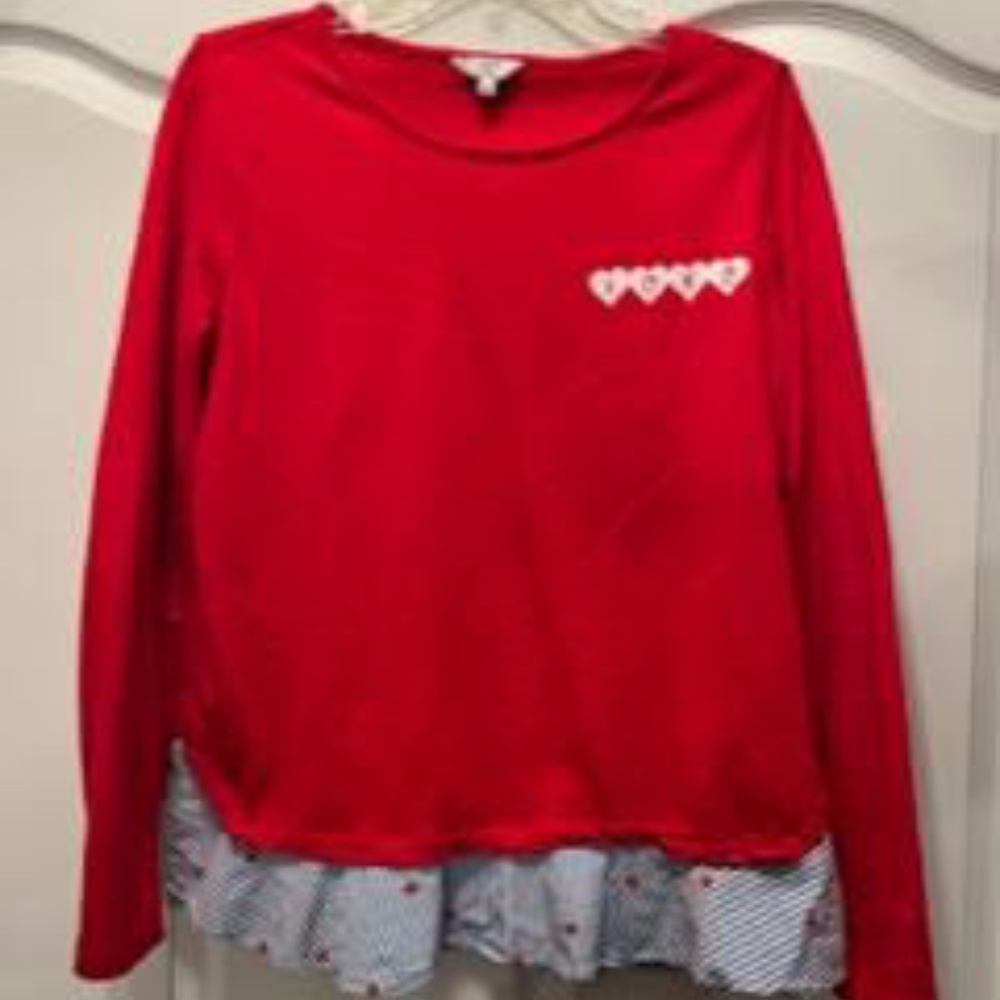 XOXO crown and ivy Medium Top